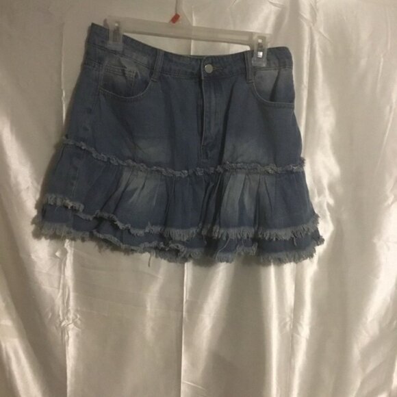 Shein Light Wash Two Layer Unfinished Raw Hem  Jean Denim Mini Skirt L - Picture 1 of 5